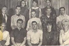 Robert-thru-the-Years_2_high_school_thesbians